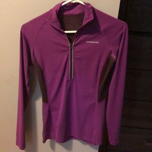 Patagonia light weight pull over